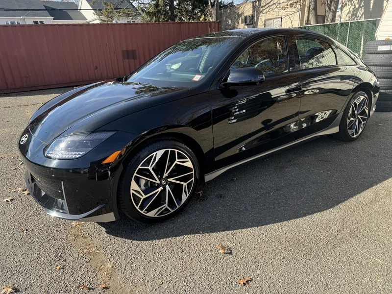 2023 Hyundai IONIQ 6