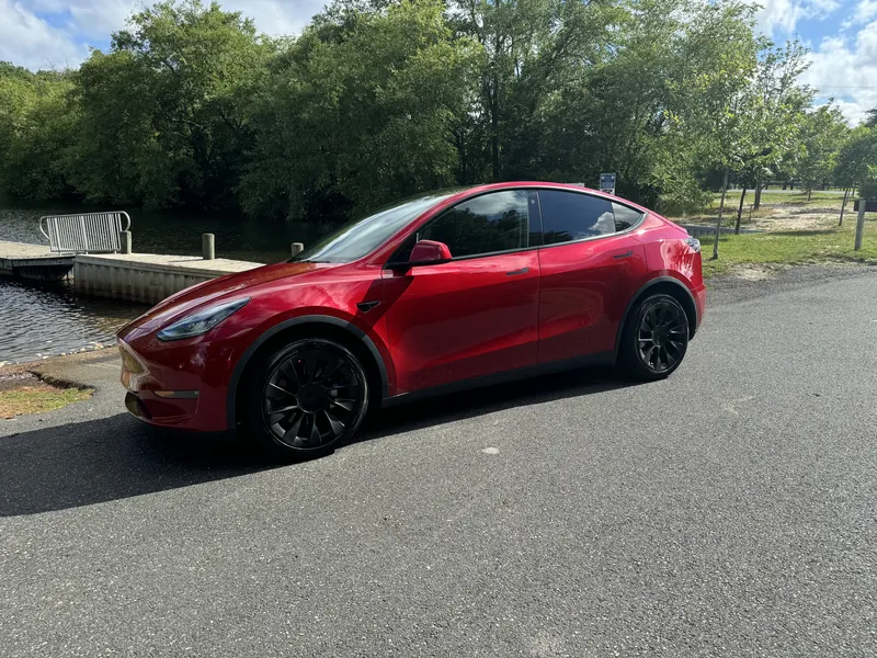2021 Tesla Model Y - Image 2